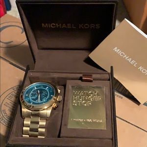 Michael Kors Over-sized watch